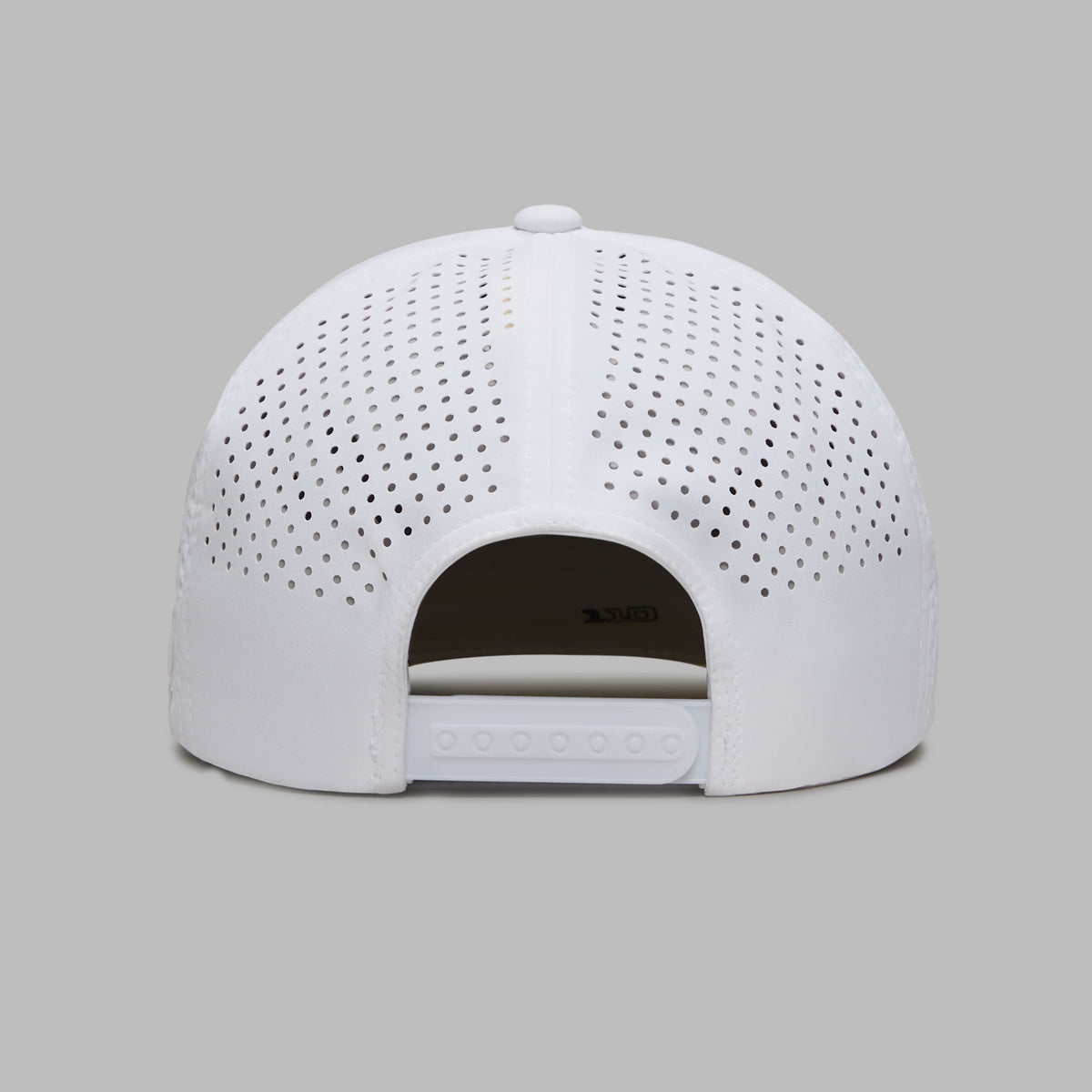 COUNTRY CLUB MISFIT PERFORATED DELTA HAT | G/FORE New