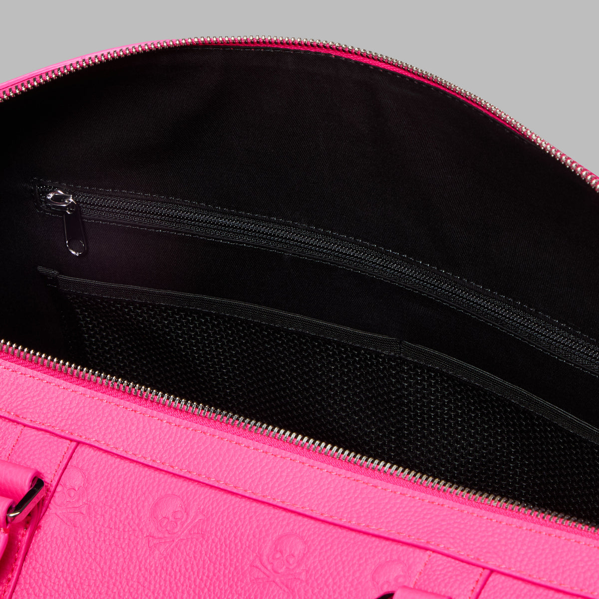 EMBOSSED SKULL & TEES LEATHER WEEKENDER | G/FORE New